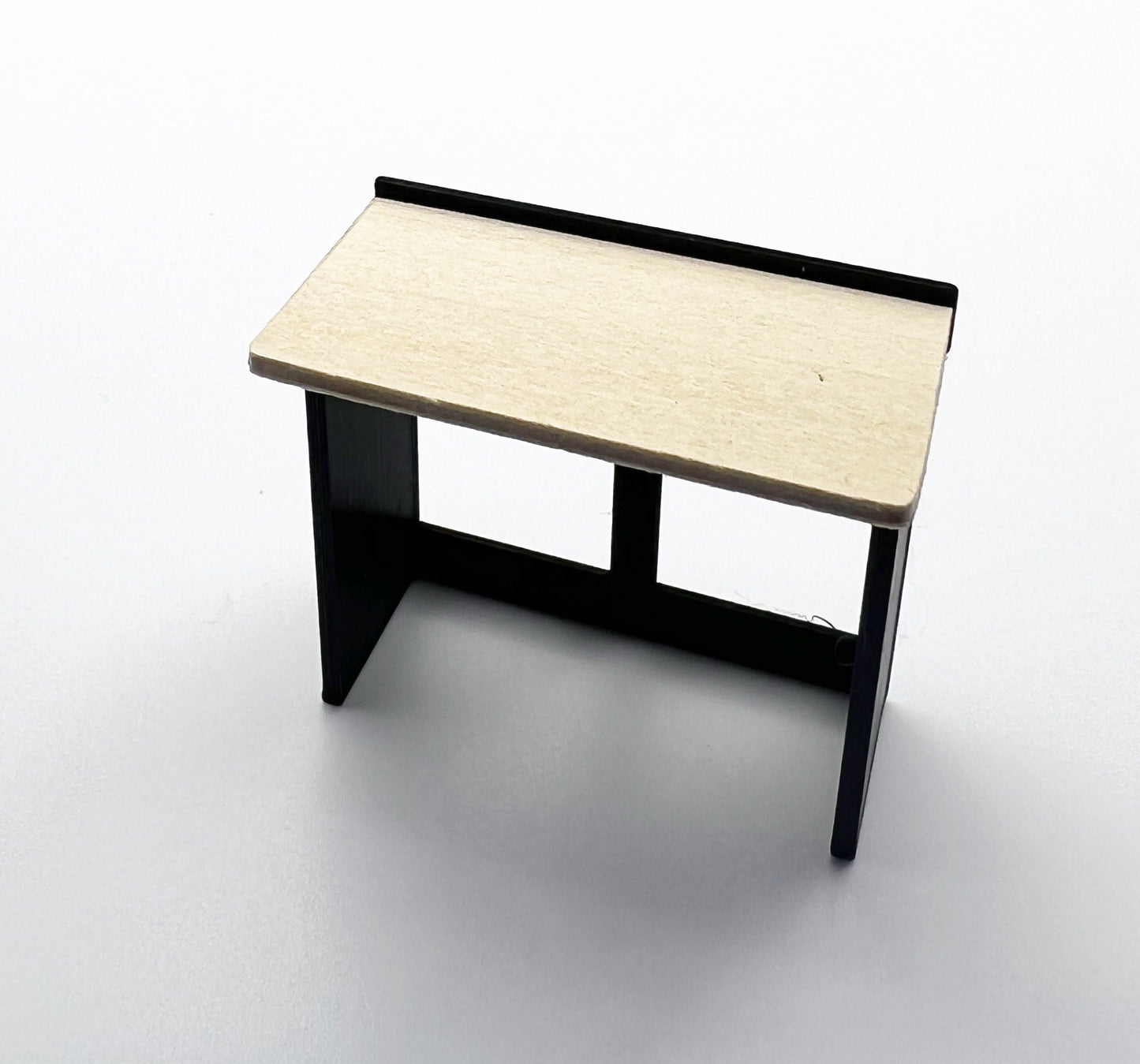 1/24 Scale 4 Foot Work Bench with Real Wood Top Surface Perfect Edition for your Scale Garage, Doll house or Diorama