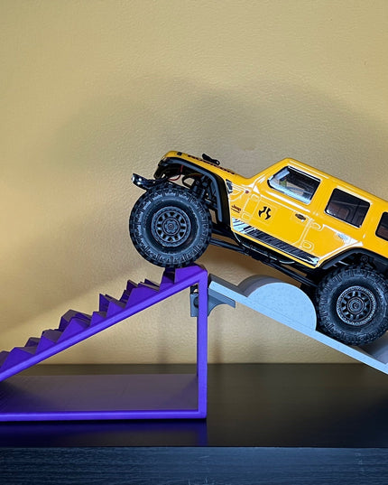 1/24th Ramp Peaked Terrain with Up / Down Ramp - Monster Truck - Crawler Scale - Works as Display Stand - Anti Slip Rubber Feet - Expandable