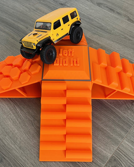 1/24th 4 Ramp Set with Center Tower - Monster Truck - Crawler Scale - Display - Includes Anti Slip Rubber Feet - Expandable