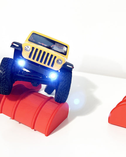 1/18 - 1/24th Over Sized Obstacles - 2 55 Gallon Half Drums & 1 Parking Block - Crawler Scale- Obstacle Course - Anti Slip Rubber Feet