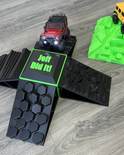 1/16 - 18th The Mound Ramp Set - Advanced Drivers Only - Aggressive Terrain - Crawler Scale - Display - Anti Slip Rubber Feet - Expandable