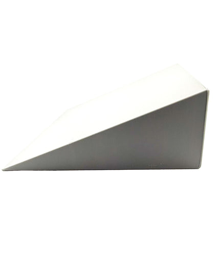 Jeff Did It! - 1/16-1/18th Car Truck Old School Ramp - 250mm Wide 250mm Deep 98mm High - Includes 10 Anti Slip Rubber Feet - Catch Big Air!