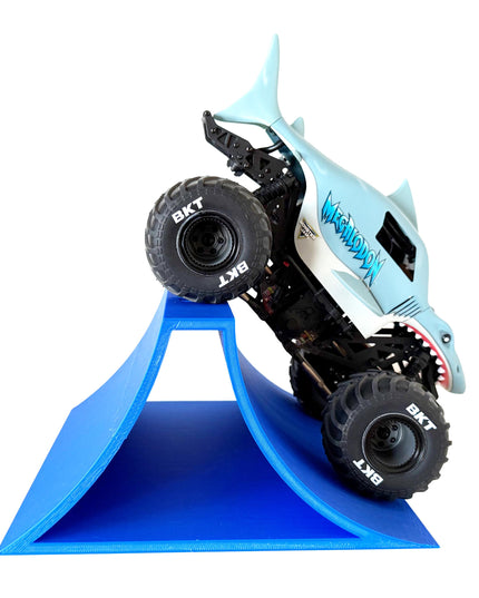 1/16th - 1/18th Monster Truck Ramp Set 1 Includes 5 Stunt/Jump Ramps - 260MM - Includes Anti Slip Rubber Feet - Great Gift!