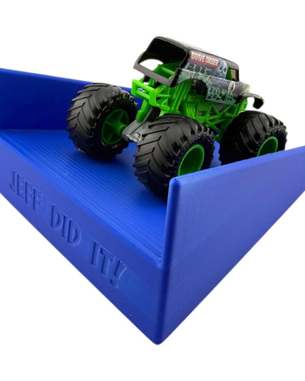 Jeff Did It! - 1/64 Scale 2 Lane 2 Lane Landing Ramp - Free Style - 3D Printed - Designed and Manufactured in America