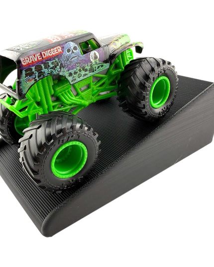 Jeff Did It! - 1/64 Scale 2 Lane Medium Monster Truck / Car Ramp - Works on Hot Track - 3D Printed - Designed and Manufactured in America